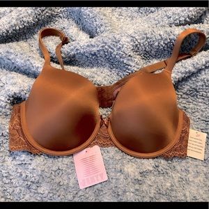 Savage X Fenty floral lace padded bra size 42C